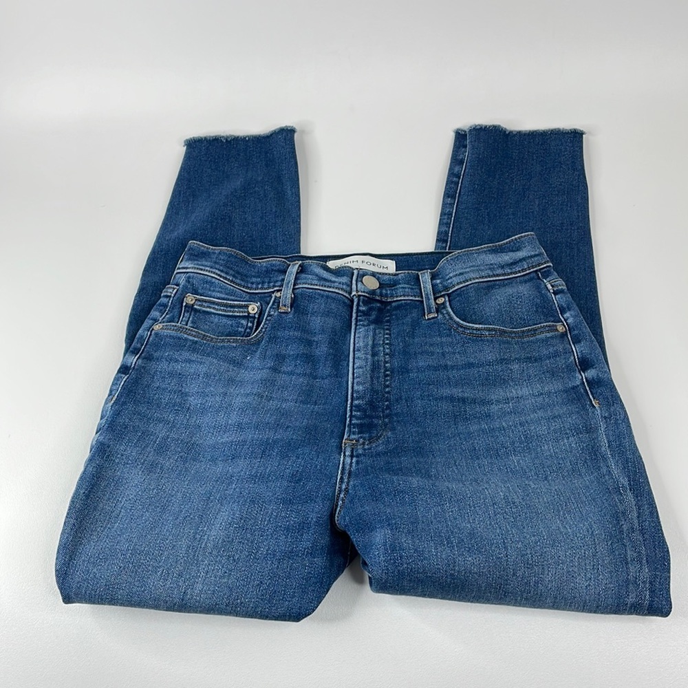 Aritzia Denim Forum The Lola High Rise Skinny Crop Jeans Raw Hem Size 31
